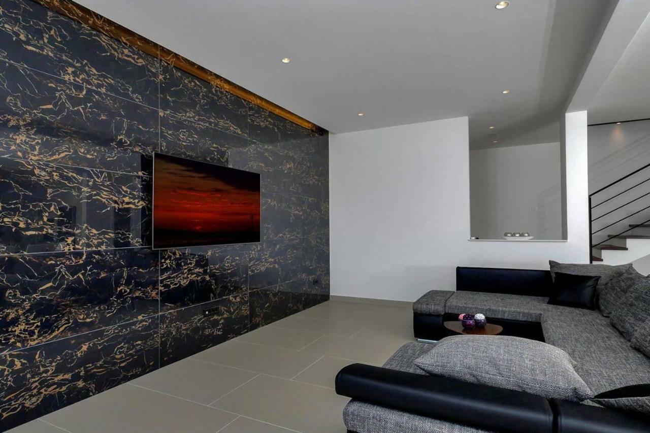 Holiday Home E Bast Exterior photo